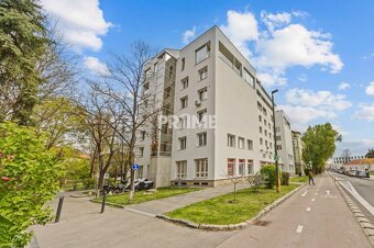 EXKLUZÍVNY MEZONETOVÝ 4i byt ( 103 m2 ), NADSTAVBA, KLÍMA, L - 20