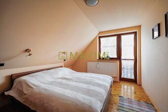 Na predaj: Priestranný vidiecky dom - Ideálne rodinné bývani - 20
