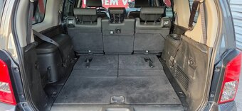 Nissan Pathfinder 3.0 V6 4x4 Automat Vzduch Podvozok 7-miest - 20