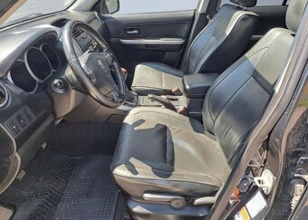Suzuki Grand Vitara 1,9 DDiS AWD nafta manuál 95 kw - 20