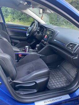 Renault Megane IV GT 205 - 20