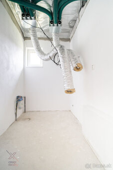 Na predaj priestranný bungalov-novostavba-holodom, Vajkovce - 20