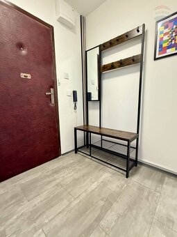 PRENÁJOM: KOMPLETNE ZARIADENÝ 3IZBOVÝ BYT, DUNAJSKÁ STREDA - - 20