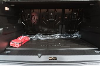 Toyota Proace City Verso Shuttle Short 1.5D Skladom 3 Kusy - 20