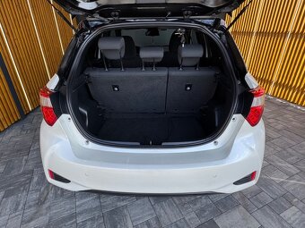 Toyota Yaris 1.5 Hybrid Selection e-CVT - 20