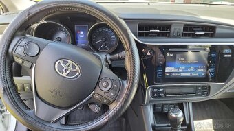 Toyota Auris 1,6 Valvematic (Final Edition) - 20
