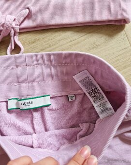 Guess 4x kratka teplakova suprava - 20