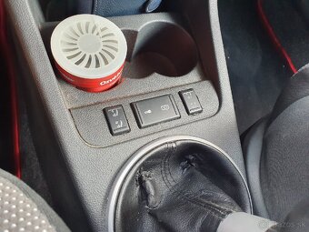 Škoda Fabia II 1.2 benzin SPORT EDITION LIMITED 388 - 20
