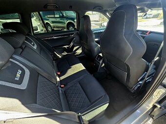 Škoda Octavia Combi 2.0 TDI RS DSG - 20
