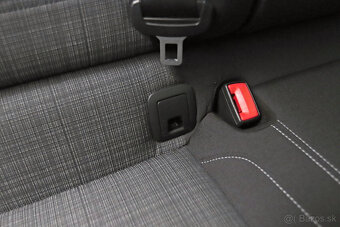 Volkswagen Passat Variant 2.0 TDI DSG EVO Elegance - 20