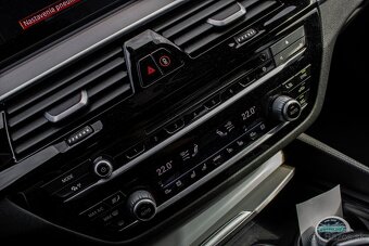 BMW Rad 5 530d xDrive A/T - 20