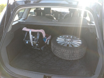 Ford Focus Combi 2.0 Duratec Titanium 107kw LPG - 20