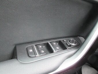 Kia Ceed SW 1.6 CRDi MHEV Gold A/T - 20