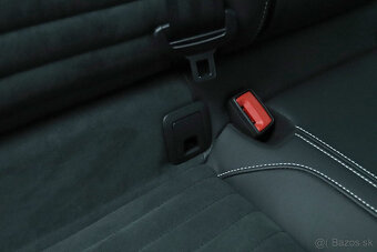 Volkswagen Passat Variant 2.0 TDI DSG EVO Highline - 20