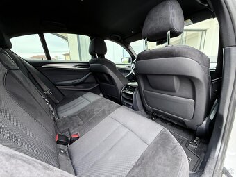 BMW 530d xDrive M Sport sedan - 20