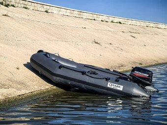 Stark Boat DT-290 s kýlom - 20