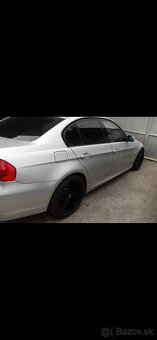 Bmw e90 330i 190kw - 20
