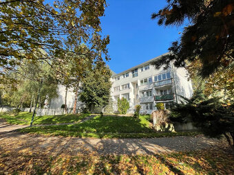 Krásny tichý 2-izb. byt 63m2 + balkón, BEZ PROVÍZIE - 20