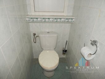 PREDANÉ-SPEKTRUM REALITY- Na Predaj 3-izbový byt, 70 m2, Han - 20