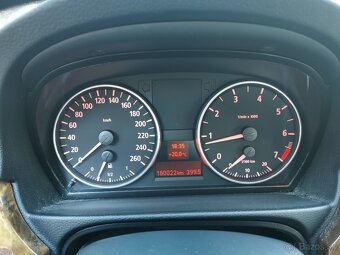 BMW 3 - 160000 km - 20