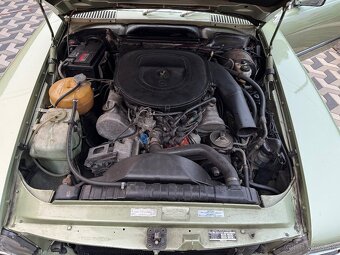 Mercedes-Benz SLC 350 V8 1978 EU verzia RECARO VETERAN C107 - 20