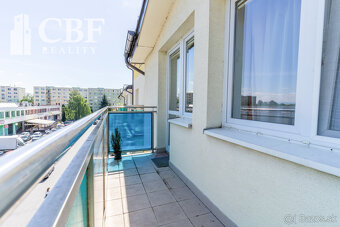 Exkluzívny prenájom: veľkometrážny 4-izbový byt v obľúbenej  - 20