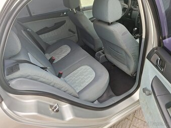 Skoda fabia 1.4 benzín 55kw - 20