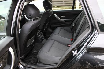 BMW Rad 3 Touring 320d A/T 135kW - 20