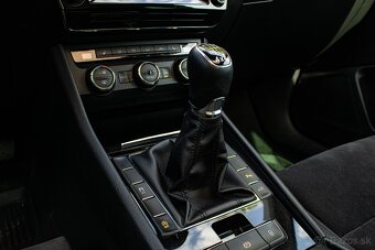 Škoda Superb 2.0 TDI 4x4 Style EU6, nová spojka + rozvody - 20