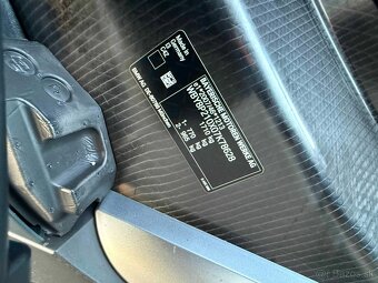 BMW i3 120Ah 2022 PROFI NAVI. KEYLESS, ADAP. LED. KŮŽE - 20