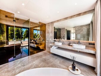 MARBELLA, EXKLUZÍVNE SAMOSTATNÉ VILY V LOMAS DE MARBELLA CLU - 20