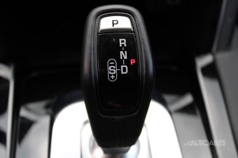 Land Rover Discovery Sport 1,5 P300e PEHV 147 kW 4x4 - 20