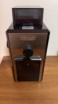 Pákový kávovar a mlynček Delonghi s príslušenstvom - 20