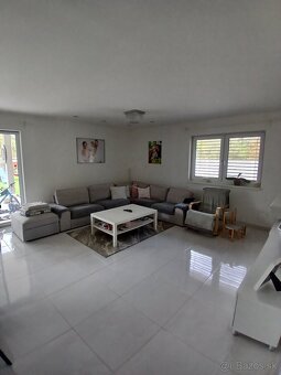 Na predaj moderný rodinný drevodom v tichej lokalite v pútni - 20