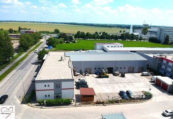 Obchodné, administratívne, priestory, showroom v exponovanej - 20