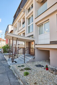2 izbový, úplne nová rekonštrukcia centrum Žilina 64m2 - 20
