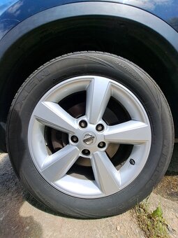 Nissan Qashqai 2.0 Tekna 4x4 + video - 20