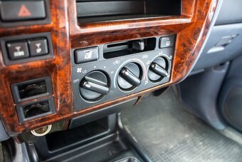 Toyota Land Cruiser 2000 - 20