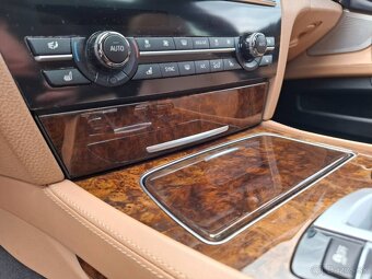 BMW Rad 7 xDrive 740d, SR, 1. majiteľ, Preverené vozidlo - 20
