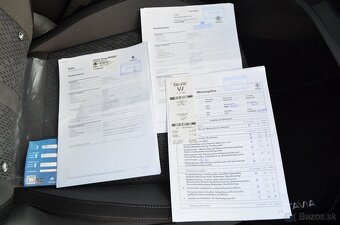 ŠKODA OCTAVIA COMBI 2.0 TDI DSG VIRTUAL KAMERA CRYSTAL LED - 20