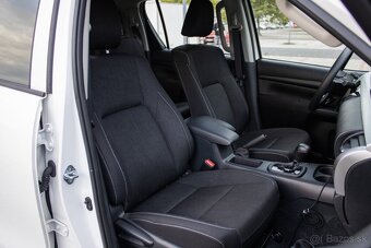 Toyota Hilux DC 2.4 I D-4D Active 4x4 A/T // AJ NA SPLÁTKY - 20