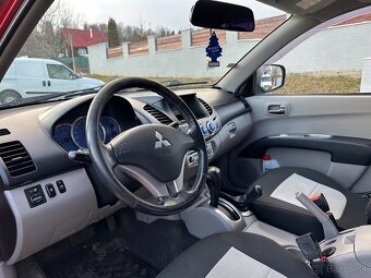 Mitsubishi L 200 2.5 DI-D Double Cab Intense A/T - 20