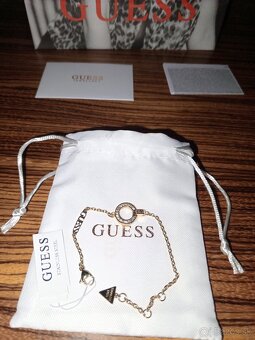Guess nové náhrdelníky i náramky Dárkové balení - 20