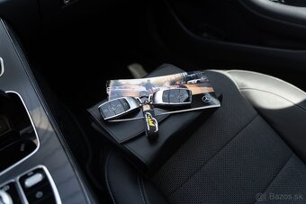 Mercedes-Benz E trieda Sedan 220 d 4MATIC A/T -ODPOČET DPH- - 20