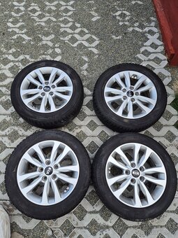 KIA Cee’d Hatchback 1.6 diesel, 100kw Manuál - 20