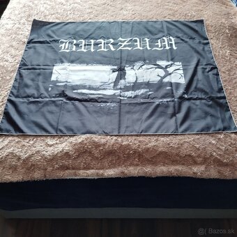 Nášivky,vlajky,trická,privesky,CD,LP,MC - 20