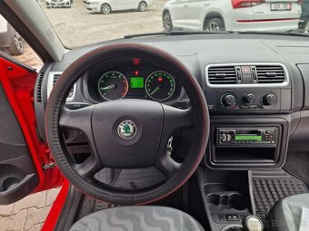 Škoda Fabia II 1.2 HTP 60k Ambiente ICE M5 (benzín) - 20