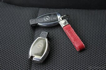 Mercedes v classe lang - 20