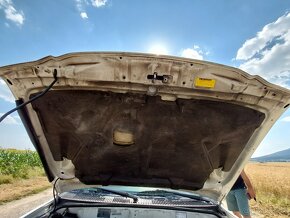TOYOTA HILUX 3-STRANNÝ VYKLÁPAČ - 20