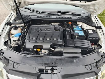 ŠKODA SUPERB COMBI L&K 2.0 CRTDI 140KW DSG 4X4 - 20